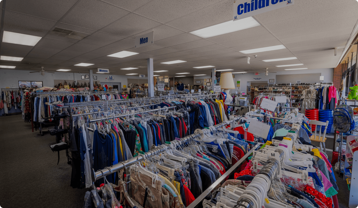 Volunteers Enriching Weld Clothing Of Courage